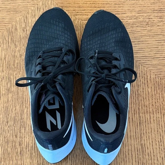 Women’s NIKE PEGASUS 37 size 9 Running Shoes - Picture 8 of 15